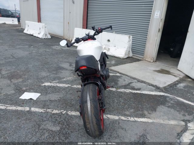 2023 YAMAHA MTM890 JYARN80YXPA000620 Photo 5