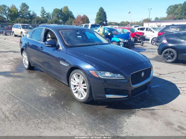 2016 JAGUAR XF SAJBK4BV2GCY19251 Photo 0
