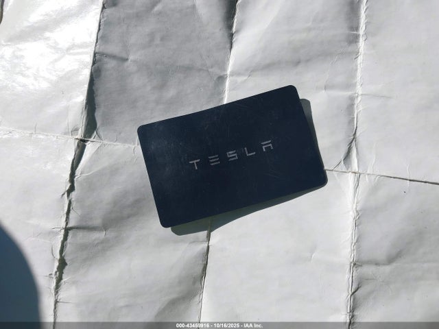2021 TESLA MODEL Y 5YJYGAEEXMF186341 Photo 10