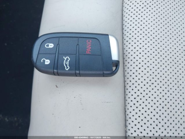 2015 CHRYSLER 200 1C3CCCCG5FN529328 Photo 10