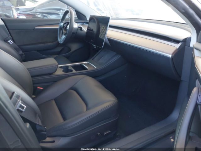 2023 TESLA MODEL 3 5YJ3E1EAXPF506503 Photo 4