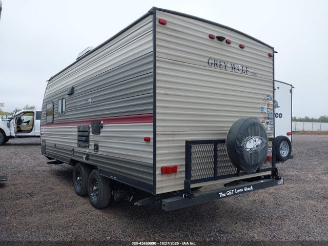 4X4TCK725JK049900 Forest River Grey Wolf 23&#039; Travel Trailer
