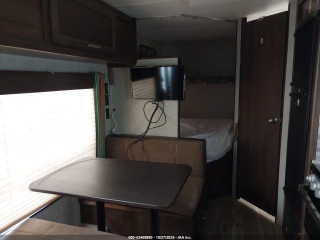 4X4TCK725JK049900 Forest River Grey Wolf 23&#039; Travel Trailer