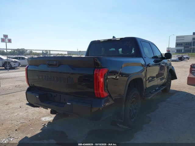 Toyota Tundra Sr5 2025 5TFLA5DB5SX281788 Image 4