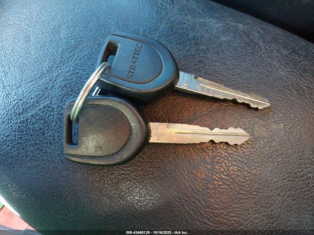 2001 MITSUBISHI ECLIPSE 4A3AEH5H71E158081 Photo 10