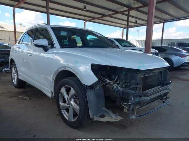 2020 AUDI Q3 WA1AECF38L1023589 Photo 0