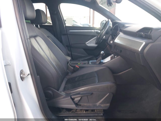 2020 AUDI Q3 WA1AECF38L1023589 Photo 4