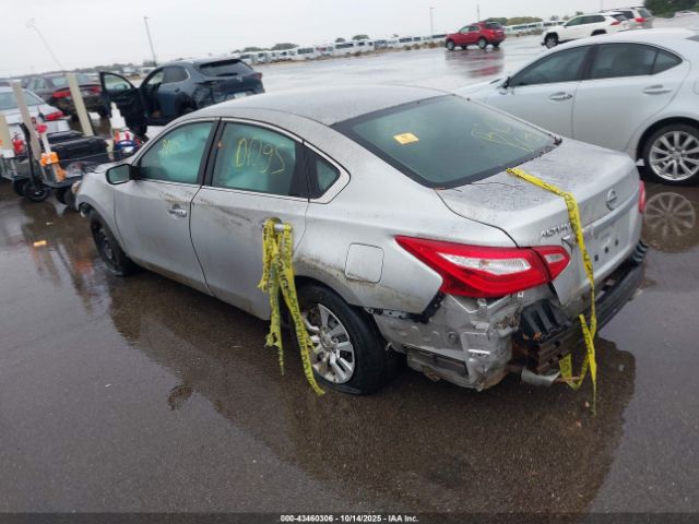 2016 NISSAN ALTIMA 1N4AL3AP7GC256529 Photo 2