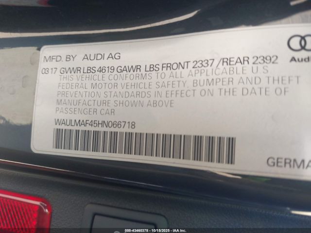 2017 AUDI A4 WAULMAF45HN066718 Photo 8