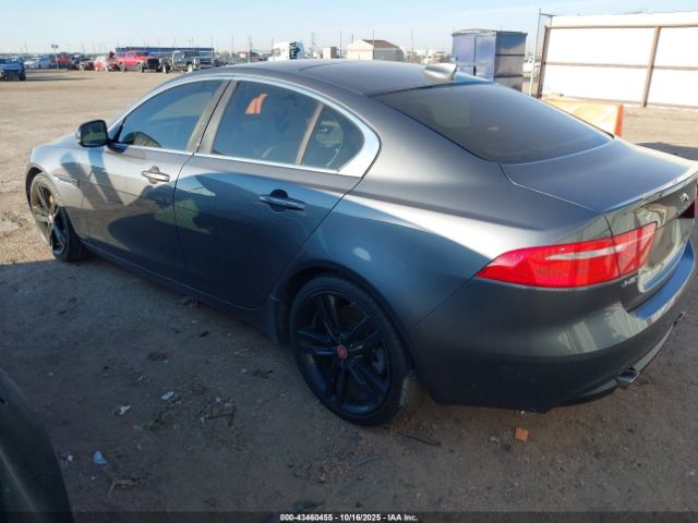 2017 JAGUAR XE SAJAE4BV8HCP11494 Photo 2
