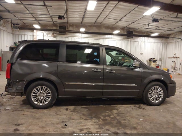 Продаж на аукціоні авто 2015 Chrysler Town & Country Touring-l, vin: 2C4RC1CG2FR673514, номер лоту: 43460476