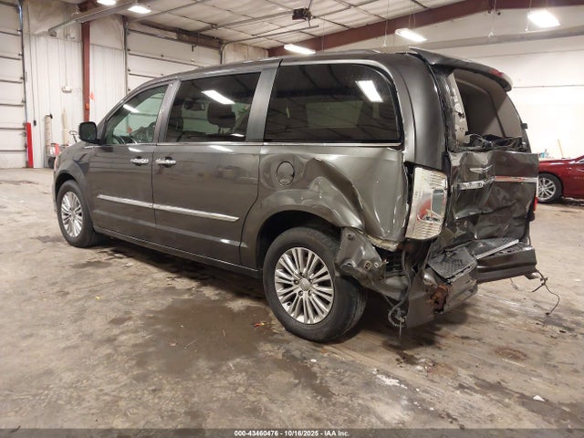Продаж на аукціоні авто 2015 Chrysler Town & Country Touring-l, vin: 2C4RC1CG2FR673514, номер лоту: 43460476