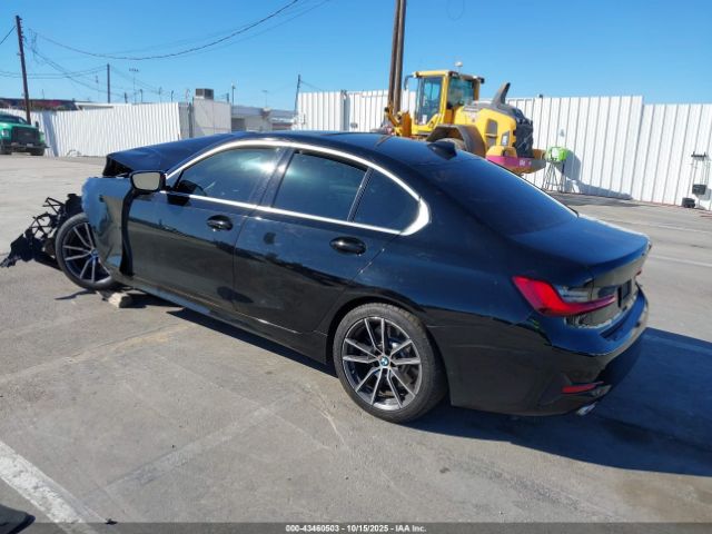 2021 BMW 330I 3MW5R1J05M8B70900 Photo 2