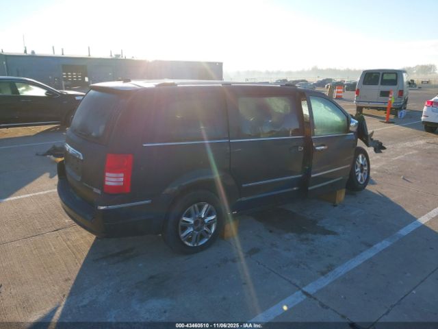 2010 CHRYSLER TOWN & COUNTRY 2A4RR7DX5AR386378 Photo 3