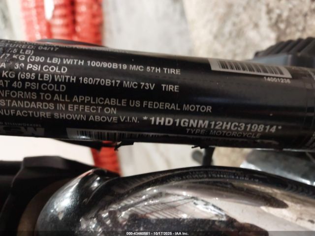 2017 HARLEY-DAVIDSON FXDL 1HD1GNM12HC319814 Photo 9