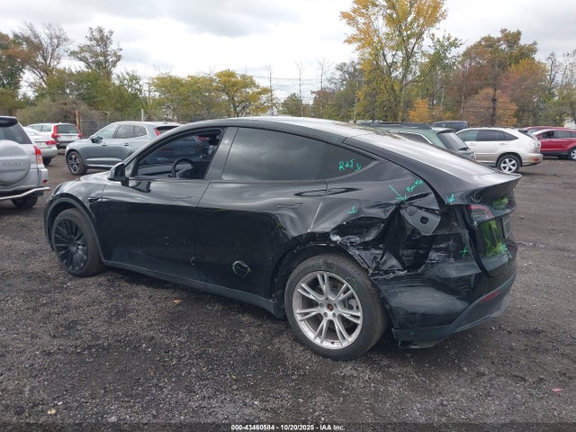 2023 TESLA MODEL Y 7SAYGDEE9PF858835 Photo 5