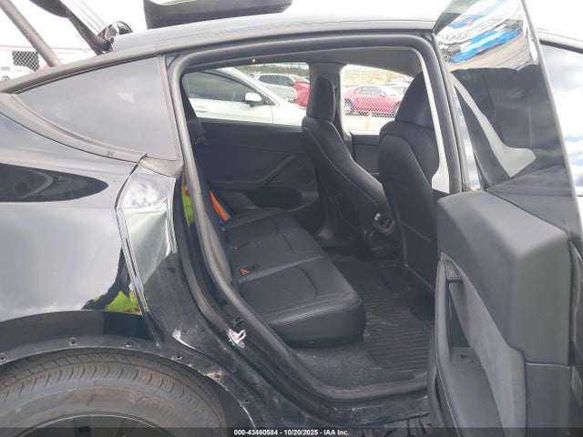 2023 TESLA MODEL Y 7SAYGDEE9PF858835 Photo 7
