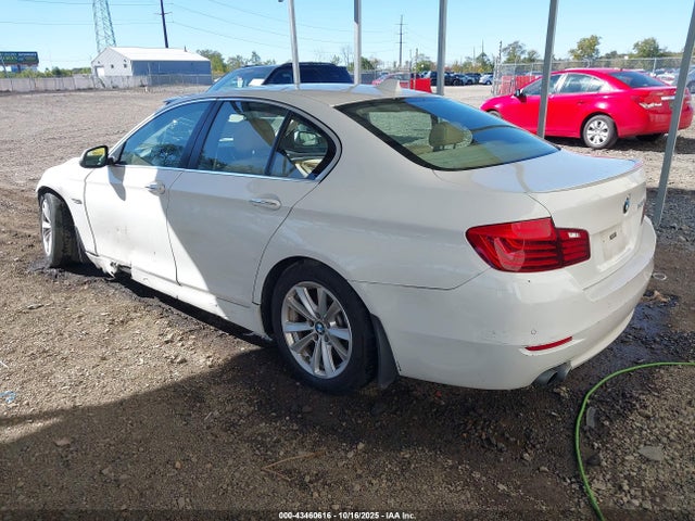 Продаж на аукціоні авто 2015 Bmw 528i, vin: WBA5A5C54FD516318, номер лоту: 43460616