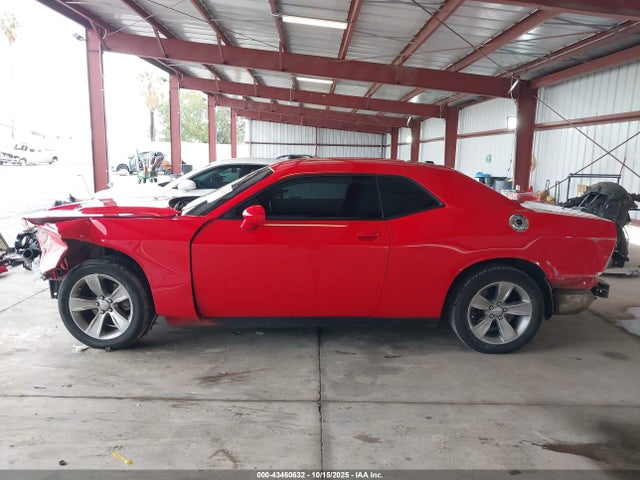 Dodge Challenger Sxt 2015 2C3CDZAG5FH884933 Image 15