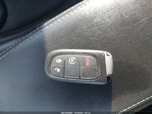 2021 JEEP CHEROKEE 1C4PJLLB2MD187184 Photo 10