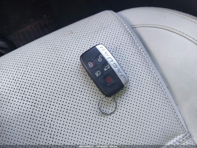 2017 JAGUAR F-PACE SADCK2BV0HA070538 Photo 10