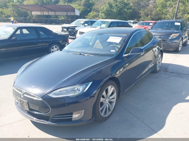 2013 TESLA MODEL S 5YJSA1CN2DFP20457 Photo 1
