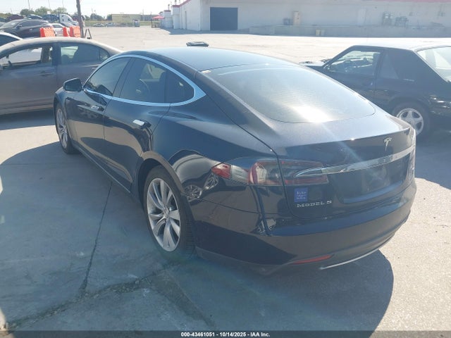 2013 TESLA MODEL S 5YJSA1CN2DFP20457 Photo 2