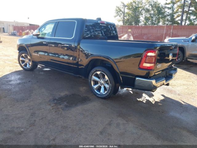 2019 RAM 1500 1C6RREKTXKN706150 Photo 2