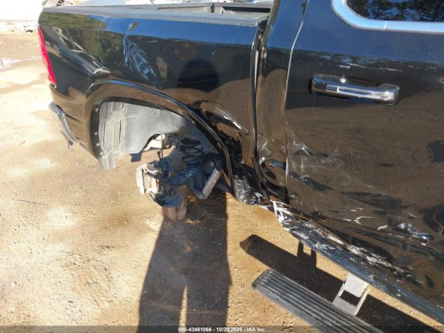 2019 RAM 1500 1C6RREKTXKN706150 Photo 5