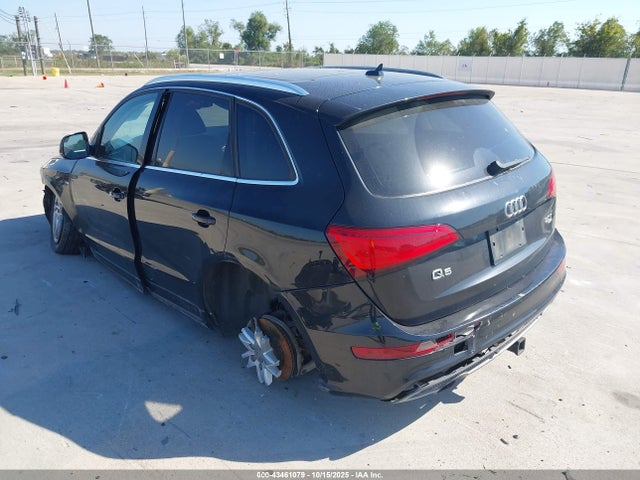 2013 AUDI Q5 WA1DGAFP0DA032965 Photo 2