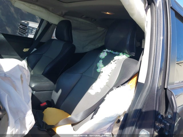 Toyota 4runner 2016 JTEBU5JR4G5313357 Image 32