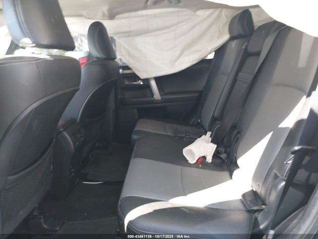 Toyota 4runner 2016 JTEBU5JR4G5313357 Image 34