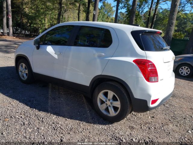 2022 CHEVROLET TRAX KL7CJKSM1NB547695 Photo 2