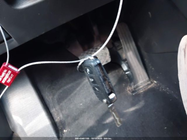 2013 VOLKSWAGEN BEETLE 3VWJX7AT2DM671901 Photo 10