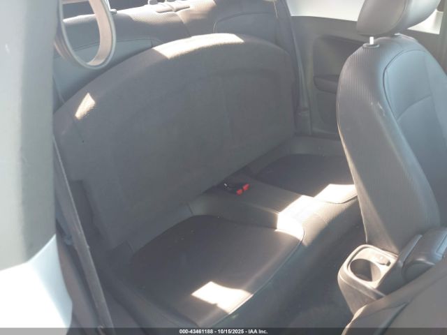 2013 VOLKSWAGEN BEETLE 3VWJX7AT2DM671901 Photo 7