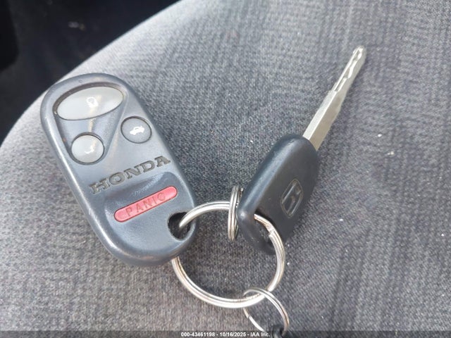 2002 HONDA CR-V JHLRD78822C011732 Photo 10