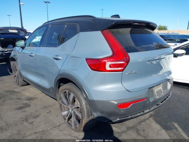2021 VOLVO XC40 RECHARGE PURE ELECTRIC YV4ED3UR1M2584369 Photo 2