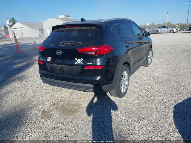 2019 HYUNDAI TUCSON KM8J3CA44KU029796 Photo 3