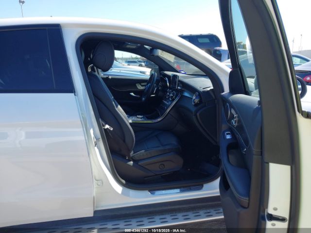 2018 MERCEDES-BENZ GLC 300 COUPE WDC0J4KB7JF427137 Photo 4