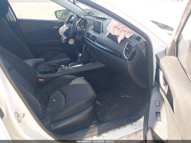 JM1BM1U7XG1319534 Mazda Mazda3 I Sport