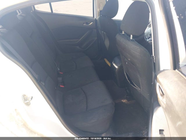 JM1BM1U7XG1319534 Mazda Mazda3 I Sport