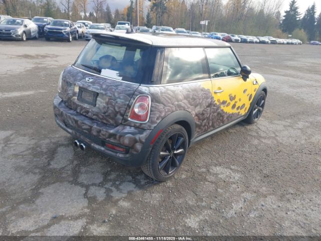 2013 MINI HARDTOP WMWSV3C57DT478291 Photo 3