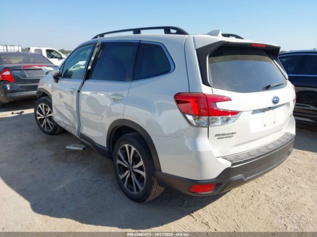 2023 SUBARU FORESTER JF2SKAPC5PH411657 Photo 2