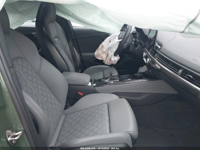 43461476 :رقم المزاد ، WAUB4AF4XRA016868 vin ، 2024 Audi S4 Premium Plus Tfsi Quattro Tiptronic مزاد بيع