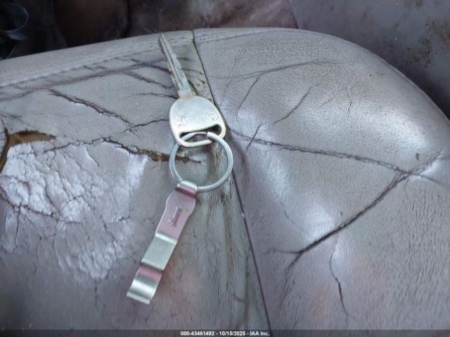 2004 GMC YUKON XL 1500 3GKEC16Z74G189681 Photo 10