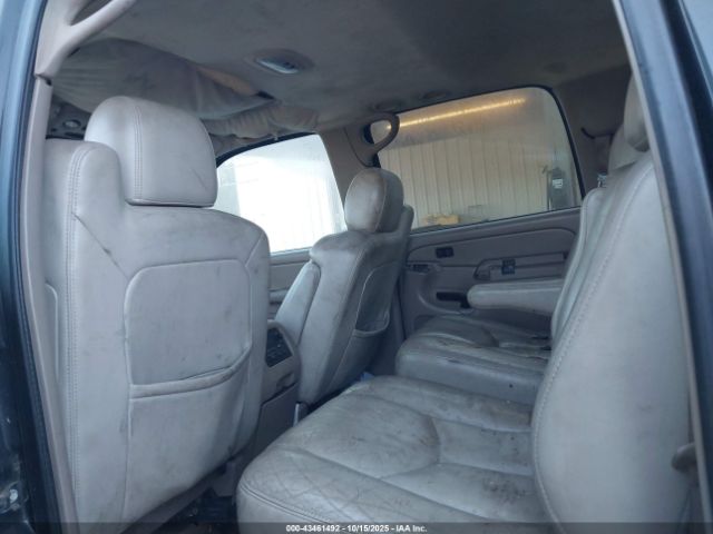 2004 GMC YUKON XL 1500 3GKEC16Z74G189681 Photo 7