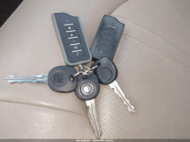 2010 CADILLAC CTS 1G6DH5EG2A0104779 Photo 10