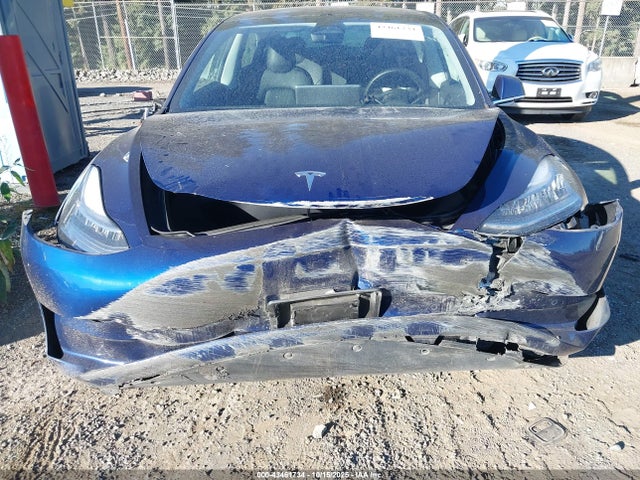 2018 TESLA MODEL 3 5YJ3E1EB9JF090153 Photo 5