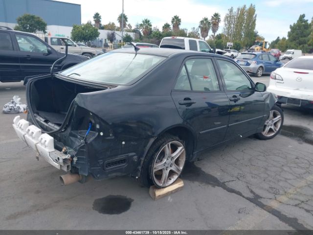 2005 LEXUS IS 300 JTHBD192650101430 Photo 3