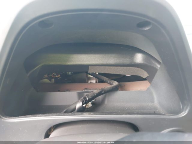 2005 LEXUS IS 300 JTHBD192650101430 Photo 6